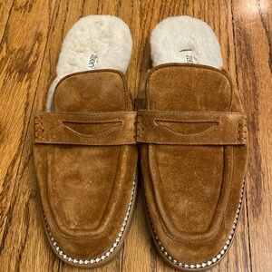 Jimmy Choo Loafer Suede Mules with shearling inside. Size 9